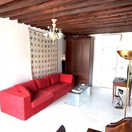 Elisabeth Waterfront Apartment البندقية المظهر الخارجي الصورة