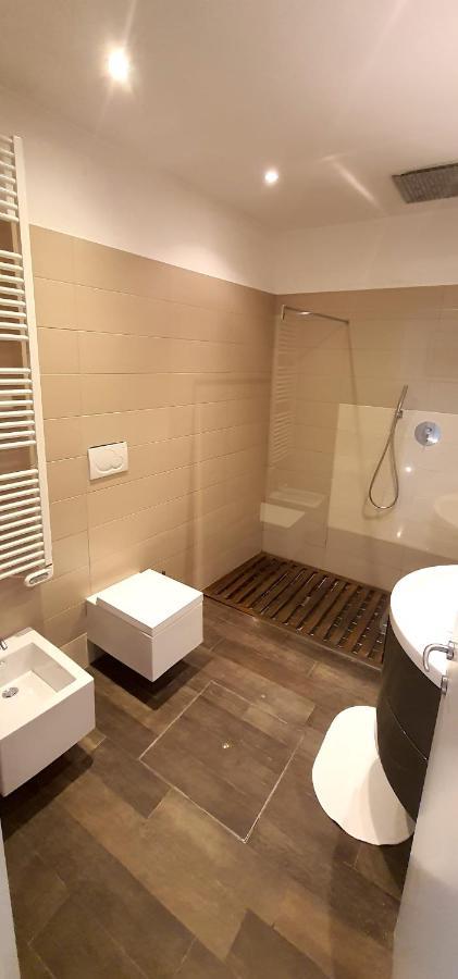 Elisabeth Waterfront Apartment البندقية المظهر الخارجي الصورة