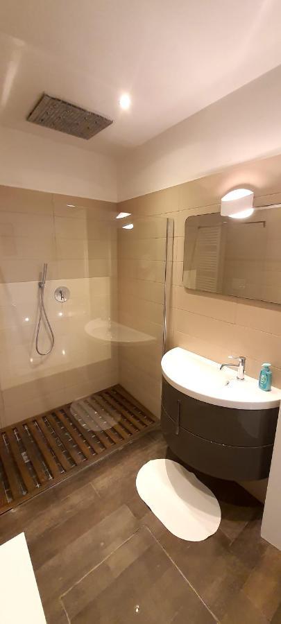 Elisabeth Waterfront Apartment البندقية المظهر الخارجي الصورة